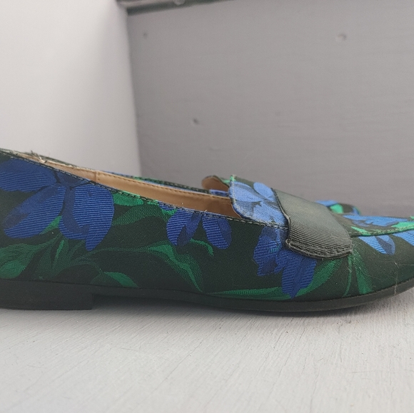 Kelly & Katie Dotty floral loafers - Picture 3 of 9